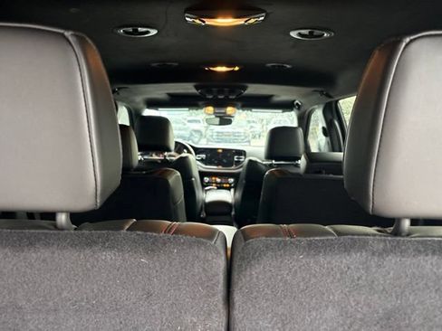 Used 2023 Dodge Durango Citadel RWD image 8
