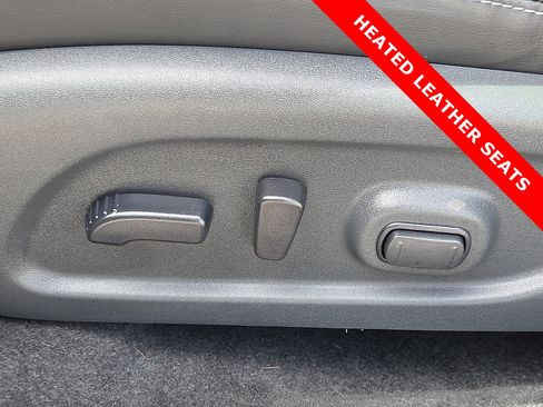 Used 2024 Nissan Murano SV w/ SV Midnight Edition Package FWD image 14