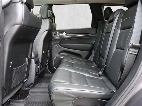 Used 2018 Jeep Grand Cherokee Summit w/ Platinum Series Group AWD/4WD image 26