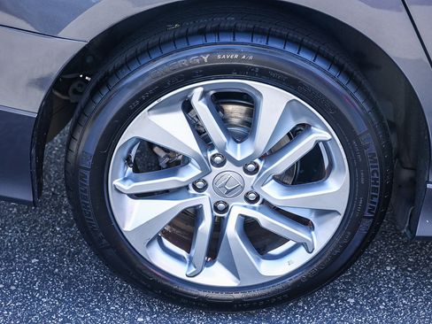 Used 2019 Honda Accord LX image 14