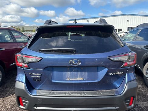 Used 2021 Subaru Outback Premium AWD/4WD image 11