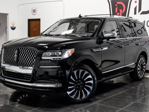 Used 2023 Lincoln Navigator Black Label image 5