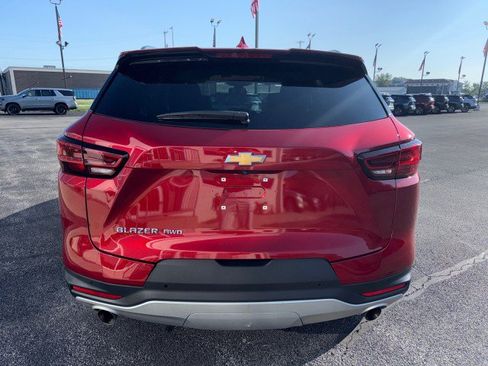Used 2024 Chevrolet Blazer LT w/ Convenience Package AWD/4WD image 4