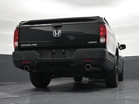 Used 2023 Honda Ridgeline Black Edition image 31