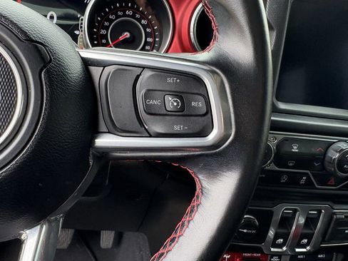 Used 2021 Jeep Wrangler Rubicon AWD/4WD image 17