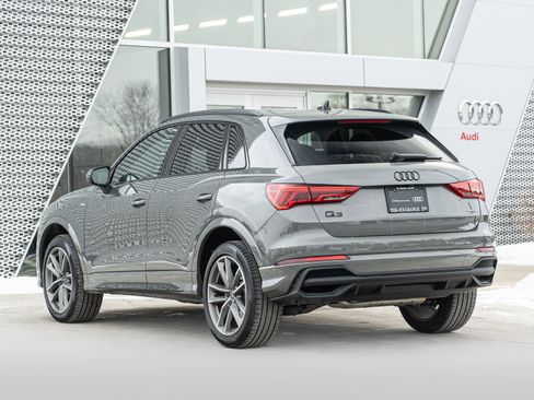 Certified 2025 Audi Q3 2.0T Premium w/ Convenience Package image 5
