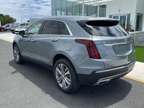 Used 2024 Cadillac XT5 Premium Luxury w/ Platinum Package AWD/4WD image 7