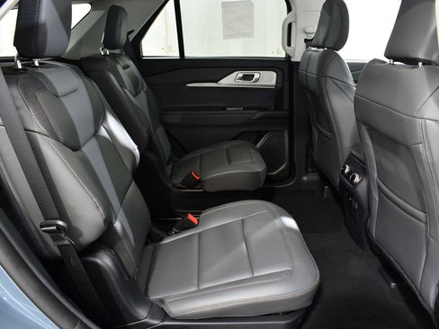 New 2026 Ford Explorer Active w/ Active Comfort Package AWD/4WD image 19