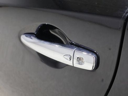 Used 2023 Nissan Murano SV w/ SV Midnight Edition Package AWD/4WD image 9