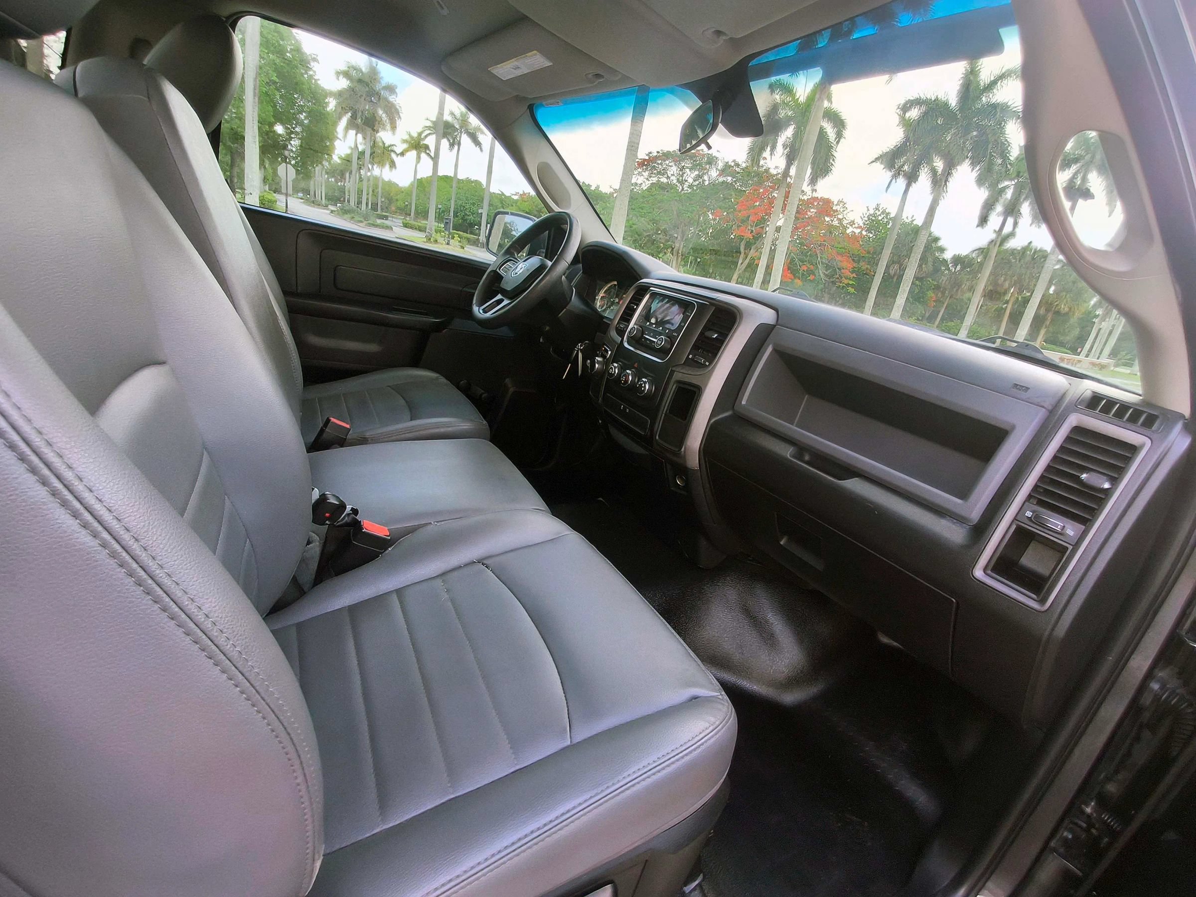 Used 2017 RAM 1500 Tradesman RWD image 33
