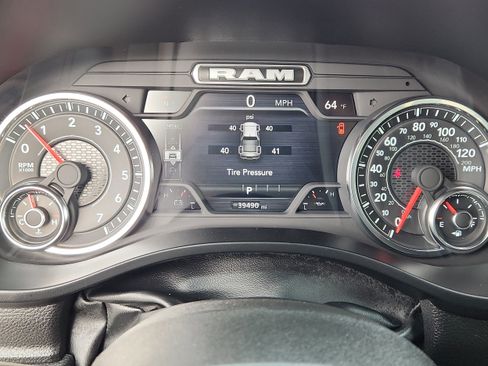 Used 2025 RAM 1500 Big Horn image 15