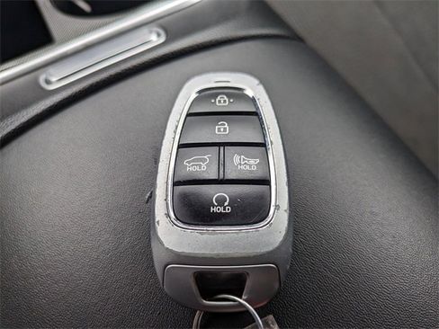 Used 2023 Hyundai Santa Fe SEL image 29