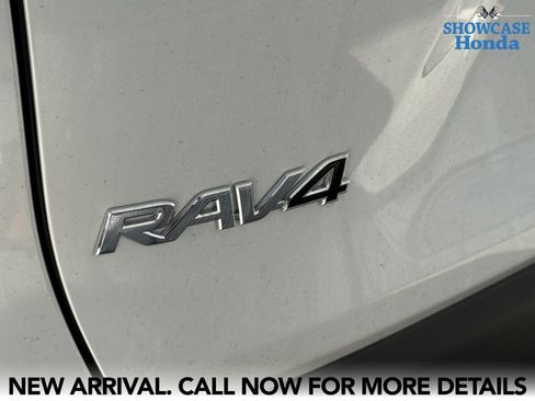 Used 2025 Toyota RAV4 XLE Premium w/ Weather Package image 8