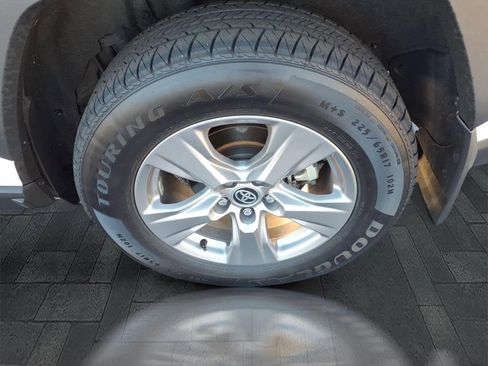 Used 2024 Toyota RAV4 XLE image 10