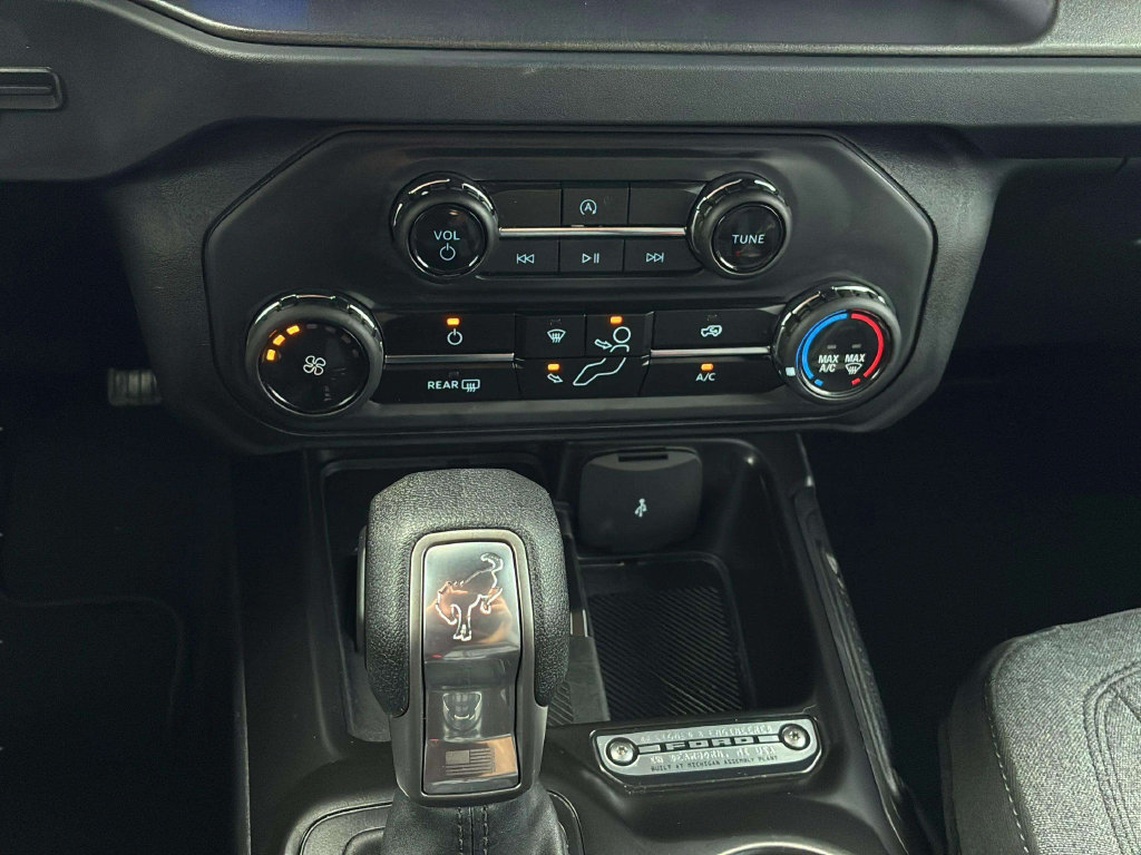 Used 2025 Ford Bronco 4-Door AWD/4WD image 14