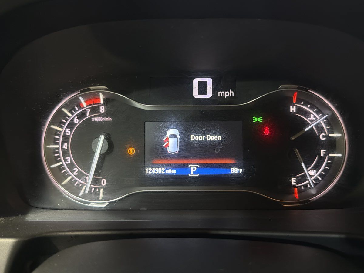 Used 2017 Honda Pilot Touring image 19
