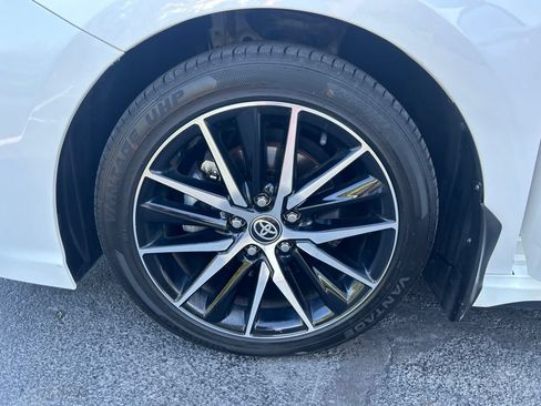 Used 2023 Toyota Camry SE w/ Cold Weather Package FWD image 28