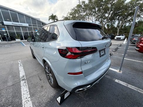 Used 2026 BMW X5 sDrive40i w/ M Sport Package RWD image 3