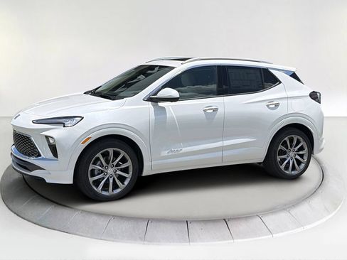 New 2026 Buick Encore GX Avenir w/ Avenir Technology Package FWD image 1