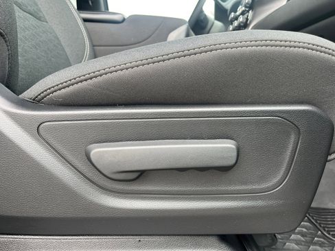 Used 2025 RAM 1500 Big Horn image 28