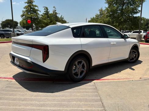 Used 2025 Kia K4 FWD image 6