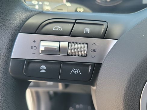 Used 2025 Hyundai Sonata SEL FWD image 20