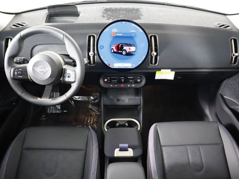 Used 2025 MINI Cooper Countryman S image 15