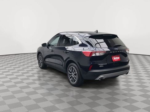 Used 2021 Ford Escape Titanium FWD image 36
