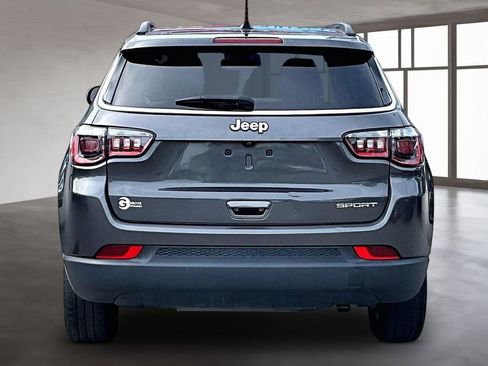 Used 2020 Jeep Compass Sport FWD image 5