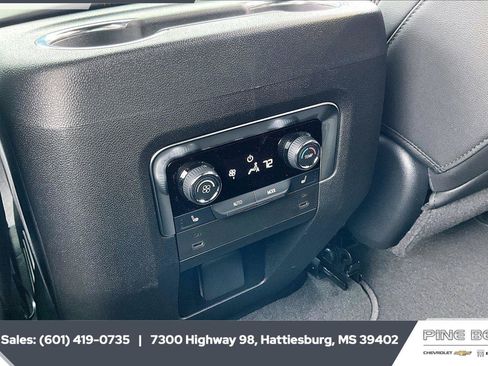 New 2026 Chevrolet Suburban RST w/ Comfort Package RWD image 25