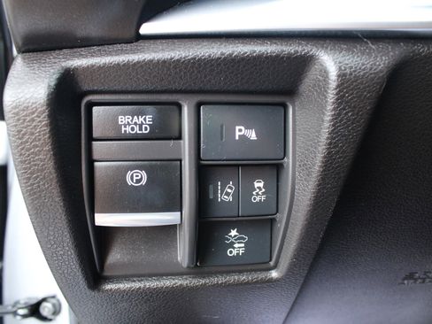 Used 2020 Acura MDX SH-AWD w/Technology Pkg Sport image 18