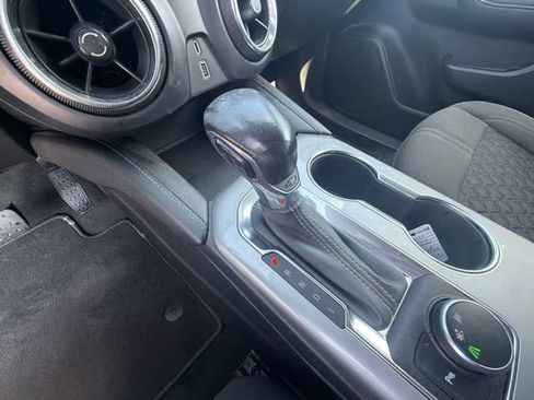 Used 2020 Chevrolet Blazer LT FWD image 15