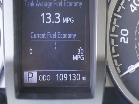 Used 2019 Toyota Tacoma SR5 image 23