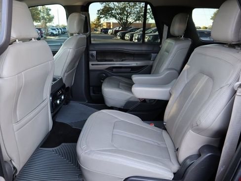 Certified 2019 Ford Expedition Max Limited w/ Driver Assistance Package image 31