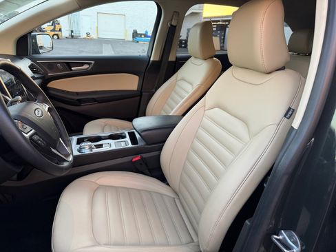 Used 2022 Ford Edge SEL w/ Convenience Package AWD/4WD image 15