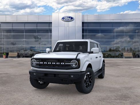 New 2026 Ford Bronco Outer Banks AWD/4WD image 27