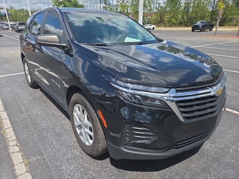 Used 2024 Chevrolet Equinox LS image 7