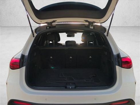 Certified 2025 Mercedes-Benz GLC 300 GLC 300 image 6