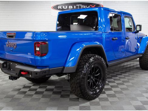 Used 2020 Jeep Gladiator Rubicon AWD/4WD image 4