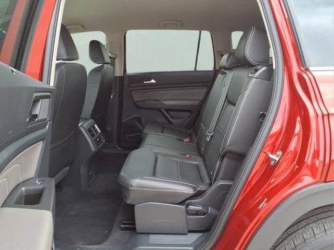 Used 2023 Volkswagen Atlas SE AWD/4WD image 22