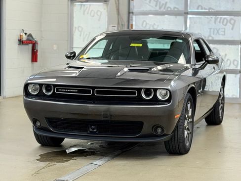 Used 2018 Dodge Challenger GT w/ Technology Group AWD/4WD image 3