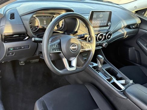 Certified 2025 Nissan Sentra SV image 14