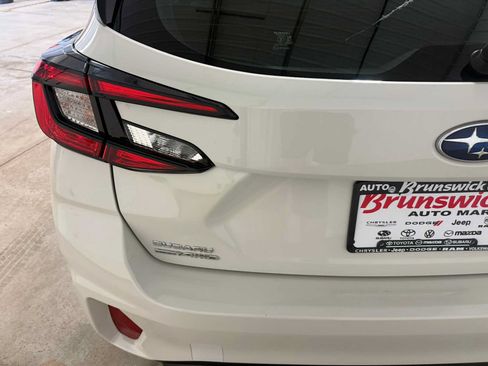 Certified 2024 Subaru Impreza 2.0i AWD/4WD image 17