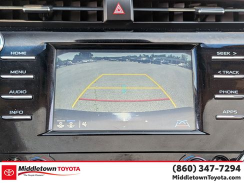 Used 2018 Toyota Camry XSE FWD image 23