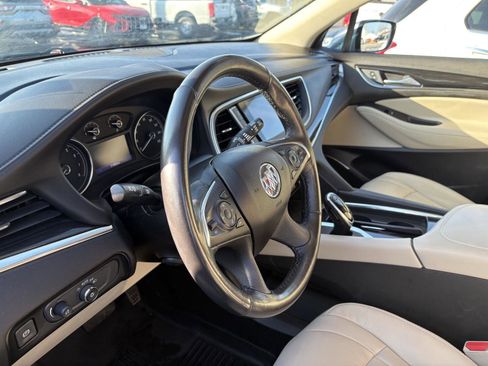 Used 2021 Buick Enclave Premium w/ Sun and Sites Package image 5