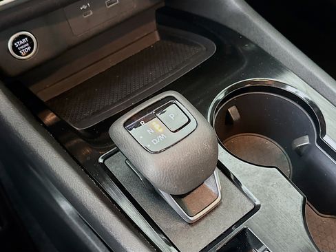 Used 2023 Nissan Rogue S image 24