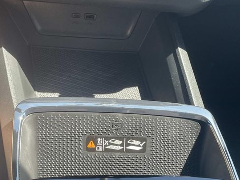 New 2026 Chevrolet Equinox RS w/ Convenience Package III FWD image 25