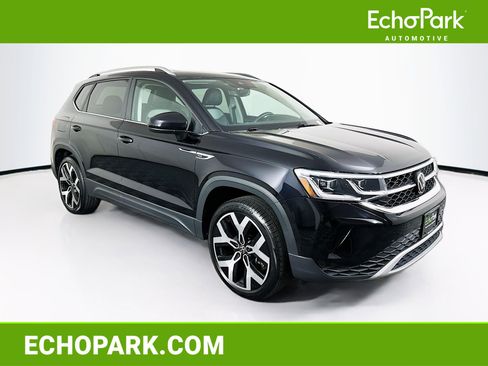 Used 2023 Volkswagen Taos SEL AWD/4WD image 1
