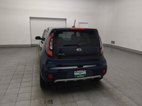 Used 2019 Kia Soul + FWD image 6