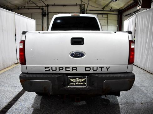 Used 2008 Ford F250 XL image 5